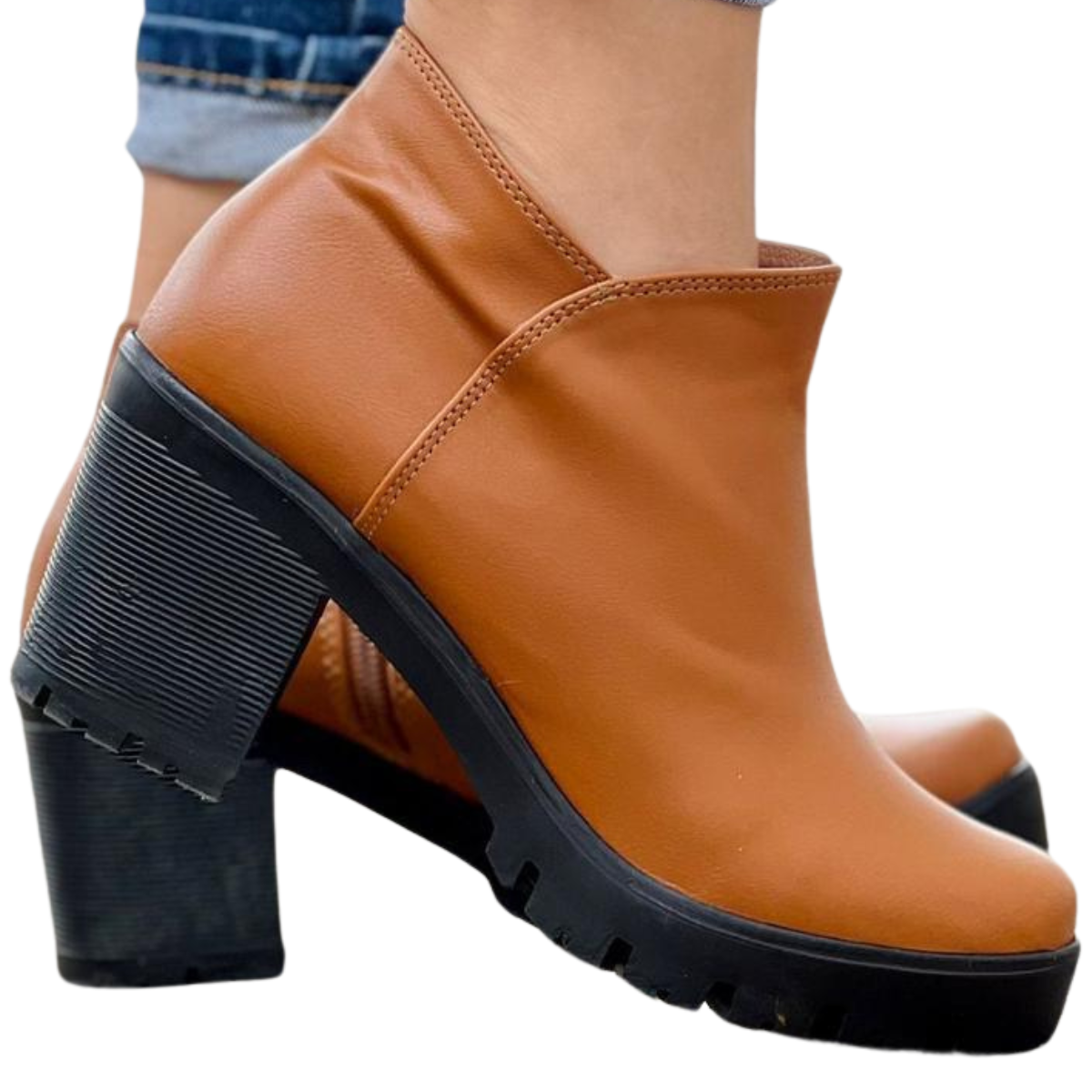 Botines Mujer Gina Tacón 5 1/2: Elegancia y Comodidad para tu Estilo. Los botines mujer Gina tacón 5 1/2 se han convertido en una elección popular para mujeres que buscan combinar estilo, elegancia y comodidad. Ya sea que los necesites para una ocasión especial o como parte de tu look diario, estos botines ofrecen el equilibrio perfecto entre diseño moderno y funcionalidad. En este artículo, te ayudaremos a entender por qué los botines Gina con tacón de 5 1/2 pulgadas son una opción ideal, cómo combinarlos y dónde puedes encontrarlos en Onlineshoppingcenterg.  ¿Qué hace especiales a los Botines Mujer Gina Tacón 5 1/2? Los botines Gina de tacón medio alto, específicamente con una altura de 5 1/2 pulgadas, son conocidos por su diseño elegante y su construcción cómoda. A diferencia de otros tacones más altos que pueden ser incómodos, estos botines ofrecen una altura que alarga la figura sin sacrificar la comodidad, permitiendo caminar con seguridad y confianza.  Diseño Elegante y Versátil Los botines Gina se caracterizan por un diseño sofisticado que se adapta fácilmente a diferentes estilos y ocasiones. Son perfectos tanto para un look casual con jeans como para atuendos más formales, como vestidos o faldas elegantes. Esto los convierte en un calzado muy versátil.  Además, vienen en una variedad de materiales y acabados, como cuero, gamuza y charol, lo que permite encontrar el par perfecto que se ajuste a tu estilo personal.  Comodidad Sin Sacrificar Estilo Uno de los aspectos más destacados de los botines mujer Gina tacón 5 1/2 es su combinación de comodidad y estilo. A pesar de tener un tacón relativamente alto, están diseñados para proporcionar un buen soporte en el pie, lo que los hace ideales para usarlos durante todo el día sin sentir molestias.